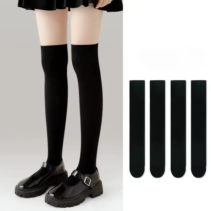 Chaussettes longues en velours noires et blanches pour mode Lolita Kawaii et JK Style écolières occasions spéciales confort hautes mignonnes
