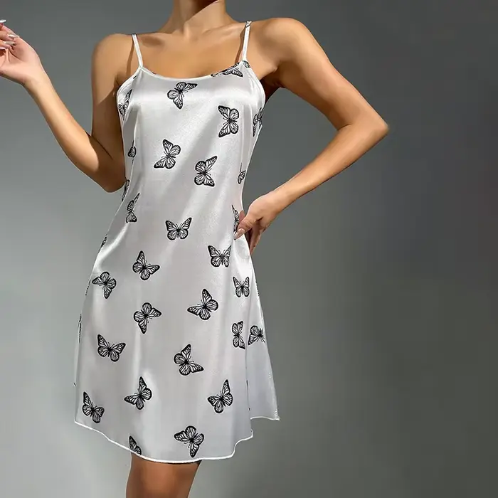 Hodvábna nočná košeľa pre ženy vzor motýle znížiť nízke čerstvé letné elegantné nočná košeľa domáce pyžamo príležitostné použitie