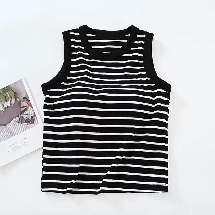 Une pièce pyjamas hauts pour femmes nouvelle mode rayé sans manches vêtements de nuit pour enfants c
