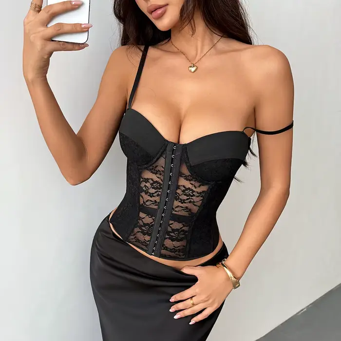 Čierna čipka bez ramienok korzet pre ženy s odnímateľnými popruhmi, srdce výstrih, priehľadný oka, vhodné pre clubwear
