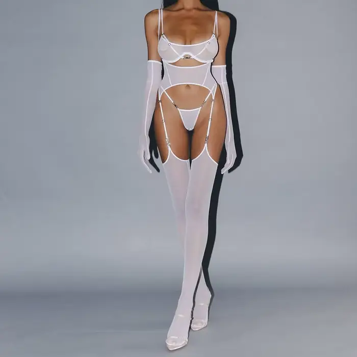 Štýlová a sexy polyesterová bielizeň pre ženy, ideálna pre špeciálne príležitosti a nočné výlety