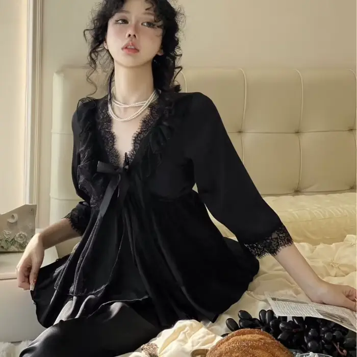 Pyjama de Soie Glaciale pour Femmes Style Mignon Longues Manches V Col Pantalon Cheville Printemps Été Occasions Spéciales