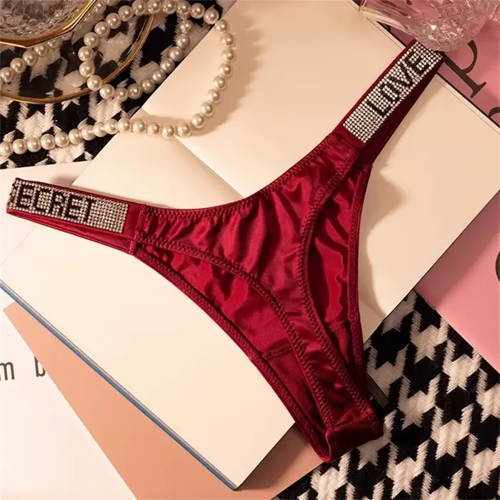 Červené víno/Leopard Sexy lesklé drahokamu tangá Dámske bezšvíkové spodná bielizeň Sexy športové dámy Plus veľkosť T-Back nohavičky