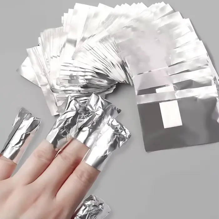 100 ks hliníkové fólie na odstraňovanie laku na nechty Nail Art