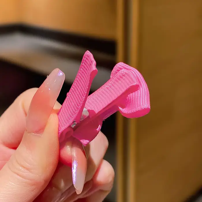 30 pinces à cheveux en tissu à nœud aléatoire coloré adaptées à un usage quotidien comme accessoires