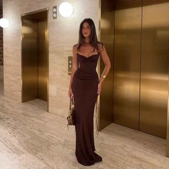 Suninheart Robe longue en satin sexy d'été, décolleté en cœur, robe de soirée ajustée plissée sans b