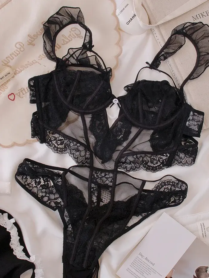 Jeden kus batérie oblek pre ženu, lietať s volánikmi bez hrudníka podložky s kosticami, sexy spodná bielizeň podprsenka set, vydlabané čipky spodná bielizeň, bralette
