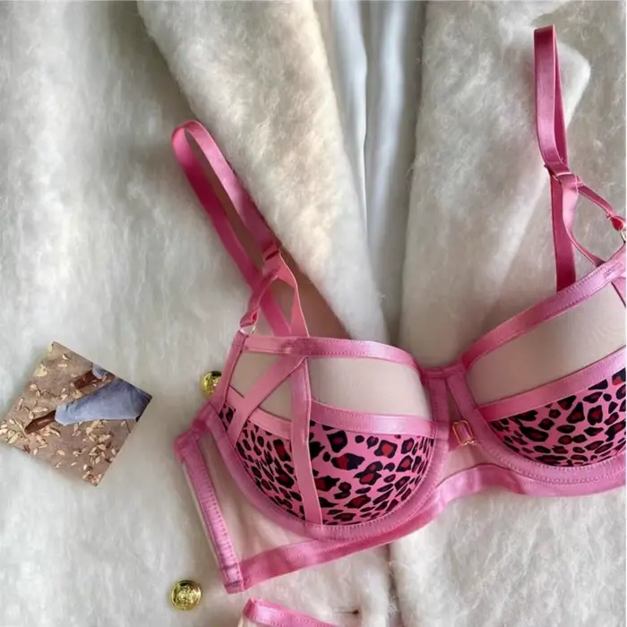 Sexy leopard spodná bielizeň set s podprsenkou zhromažďovanie prsia a štíhle nohavičky pre ženy, elegantné a zvodné pre všetky príležitosti