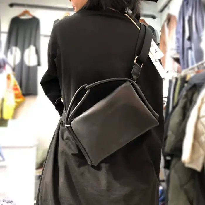 Sacoche en cuir véritable pour femmes design vintage polyvalent pour occasions quotidiennes et cérémonies