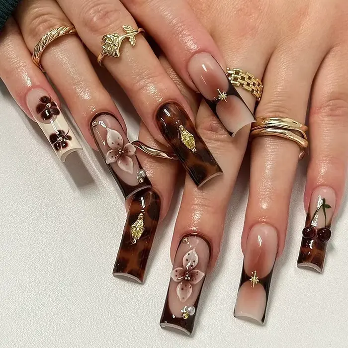 Faux ongles ballerine longs à pression, fleur Serpentine avec strass, faux ongles français, pointes 