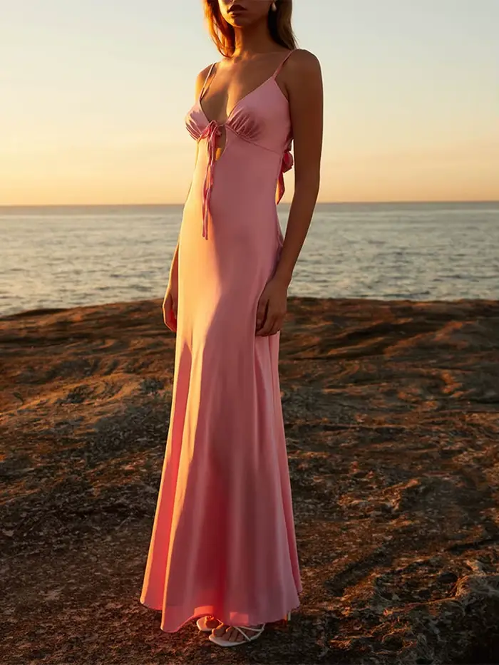 Dlhé camisole šaty s odhaleným chrbtom pre ženy
