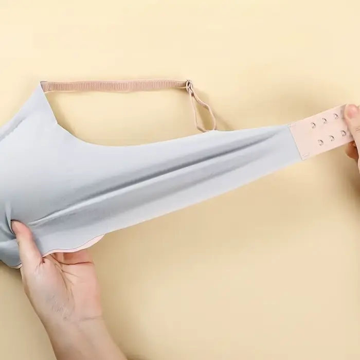 Vybavená, nárazuvzdorná, push-up, bezšvová podprsenka pre šport a beh