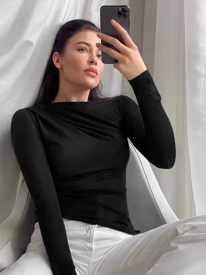 Haut à manches longues blanc T-Shirts femmes basique haut court automne Pollover solide col incliné 