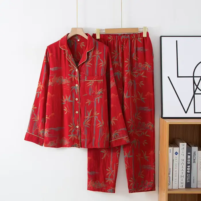 Pyjama féminin en coton doux style basique deux-pièces pour nuits de printemps et soirées tranquilles occasions spéciales