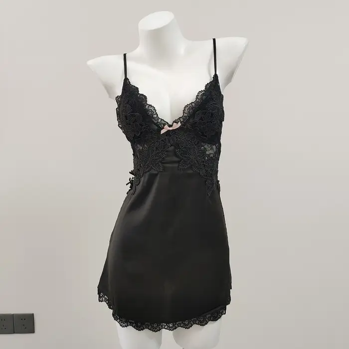 Chemise de nuit vintage pour femmes, vêtements de nuit sexy, section mince avec coussin de poitrine,