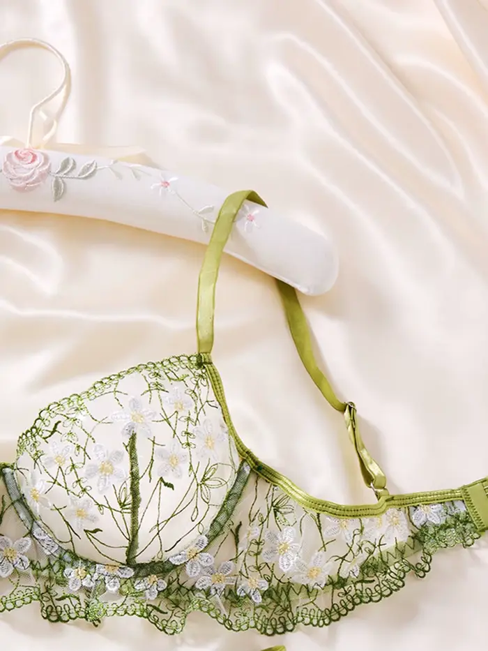 Zelená čipkovaná jednodielna bielizeň so sexi priehľadným kvetinovým vzorom