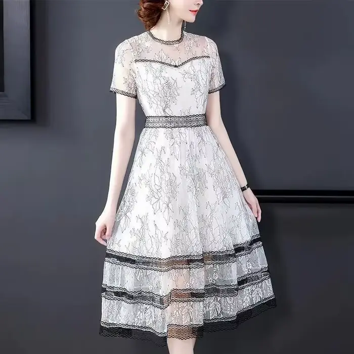 Nouvelle Robe d'été 2026 de Luxe Française Style Vintage Célébrité, en Dentelle et Broderie Chinoise