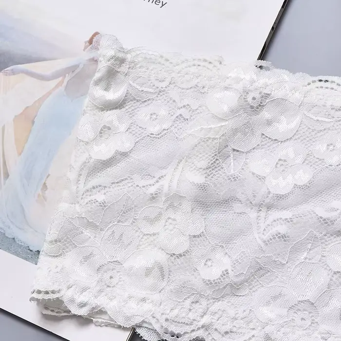 Čipka bez ramienok Tubular Bustier pre elegantné ženy Špeciálne príležitosti