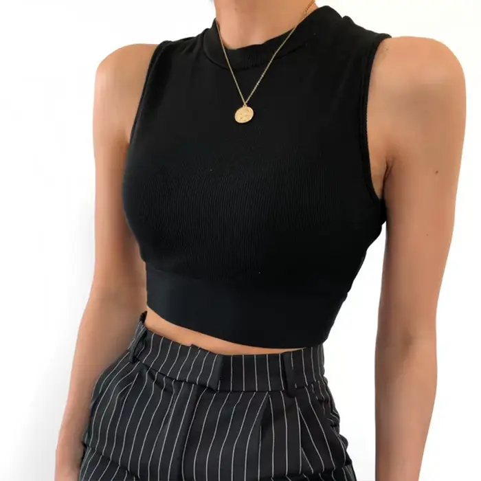 Sexy a ľahký ženský tielko z polyesterovej bavlny pre letné večery a príležitostné výlety