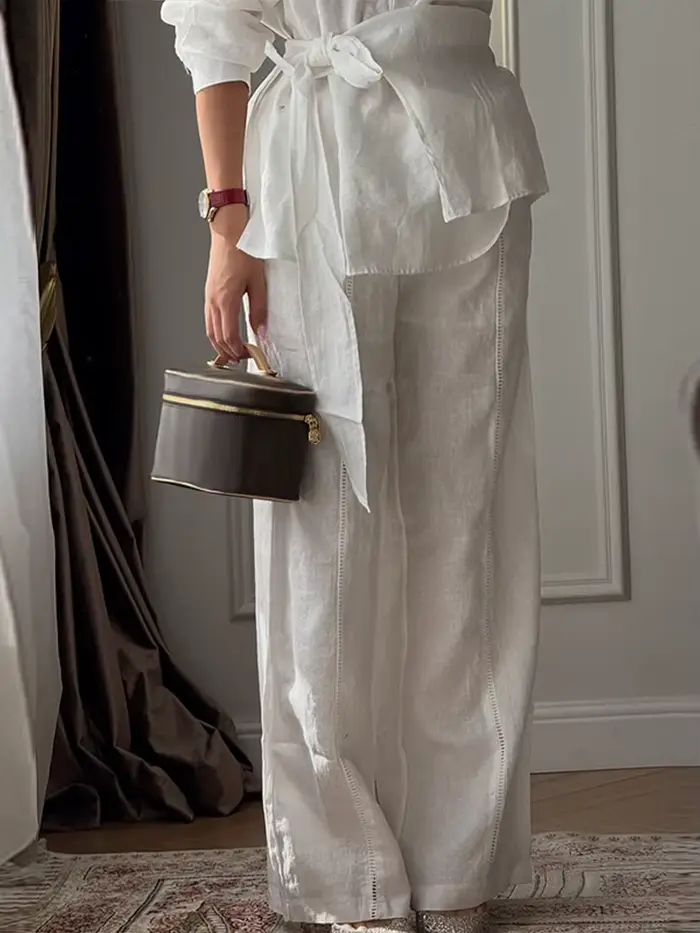 Ensemble Bohème Femme : Haut à Bretelles Perlé et Jupe Courte Asymétrique en Satin Dos Nu – Collecti