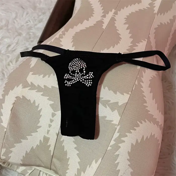Gothique Punk foncé doux Cool Flash crâne Sexy string taille basse slips Tanga confort respirabilité à volants femmes t-back culotte