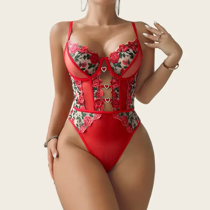 Sexy červené sieťované body s ružovou výšivkou