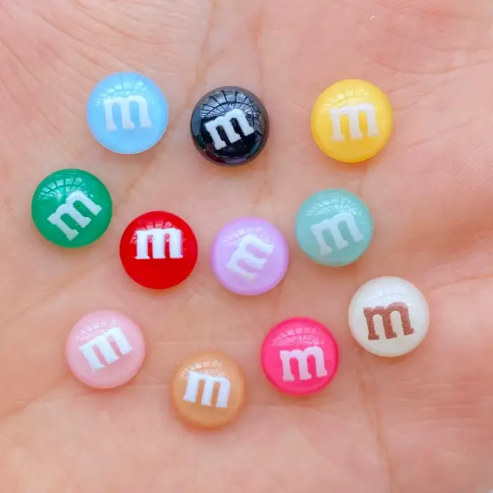 50 ks roztomilé 8 mm mix mini cukríky na nechty kamienky trblietky Nail Art šperky manikúra dekorácia