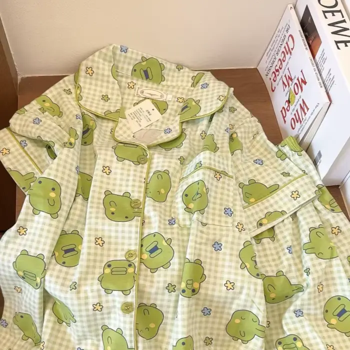 Tamagotchi Tlač pyžamový set - Dámske krátke rukávy bavlnené letné nočné oblečenie (roztomilé kreslené šortky a top)