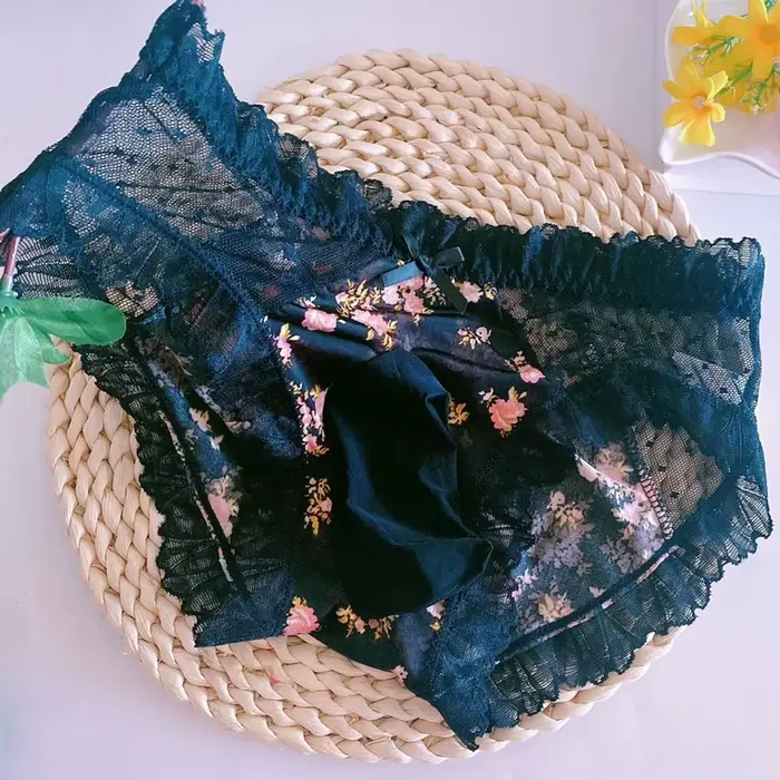 Culotte Érotique À Volants Dentelle Florale Transparente Pour Soirées Romantiques Fêtes Privées Occasions Spéciales