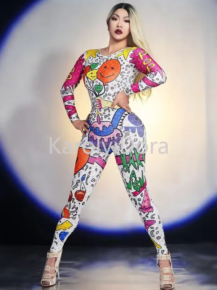 Trblietavé performance kostýmy so strassami pre ženy
