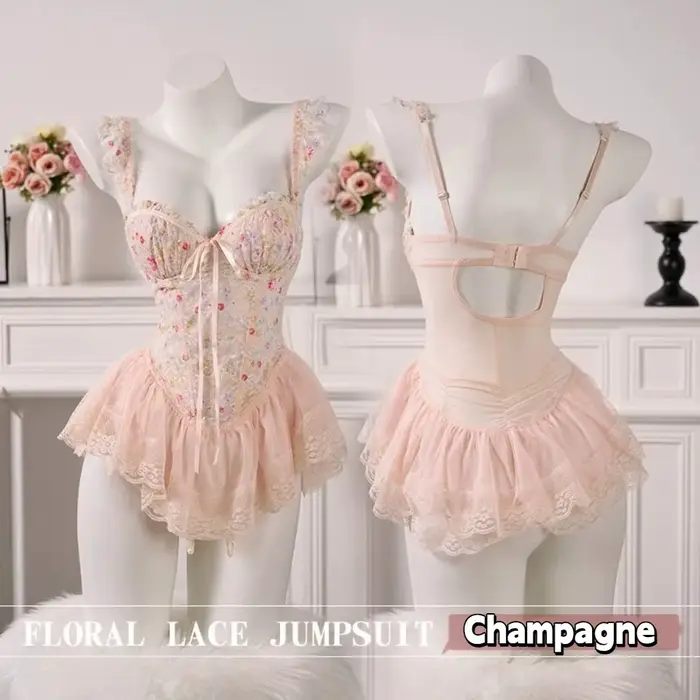Jemná a elegantná nočná košeľa z čipky