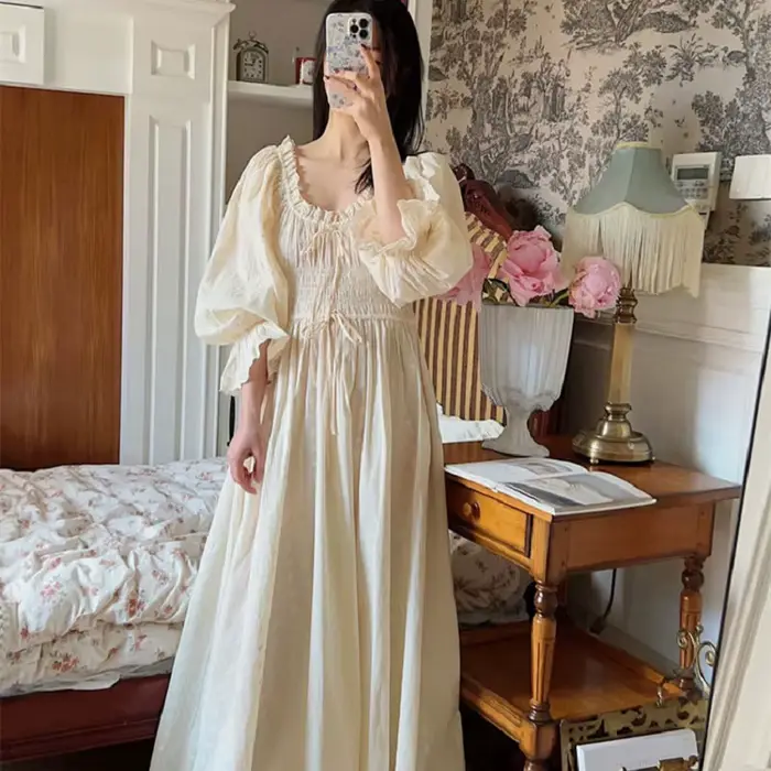 Chemise de nuit en coton pur élégante avec dentelle pour femmes longues manches pour automne et occasions spéciales