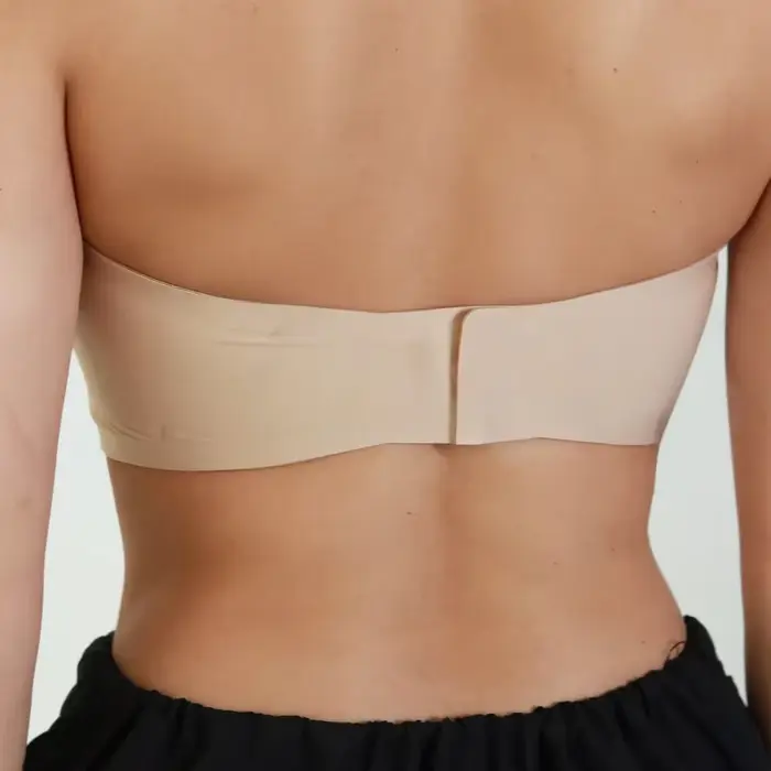 Bezramienkový push-up podprsenka z latexu pre ženy