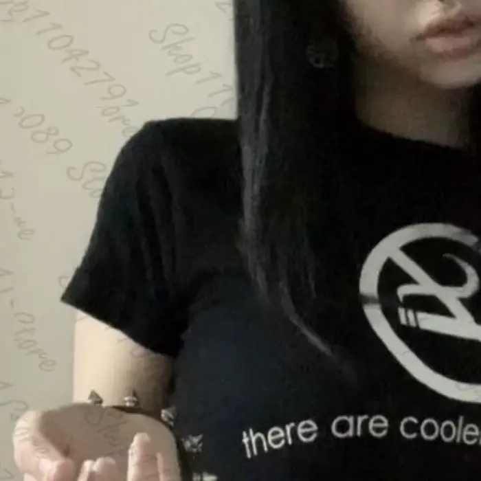 Gotické tričko Y2K s vintage písmovým potlačou pre ženy
