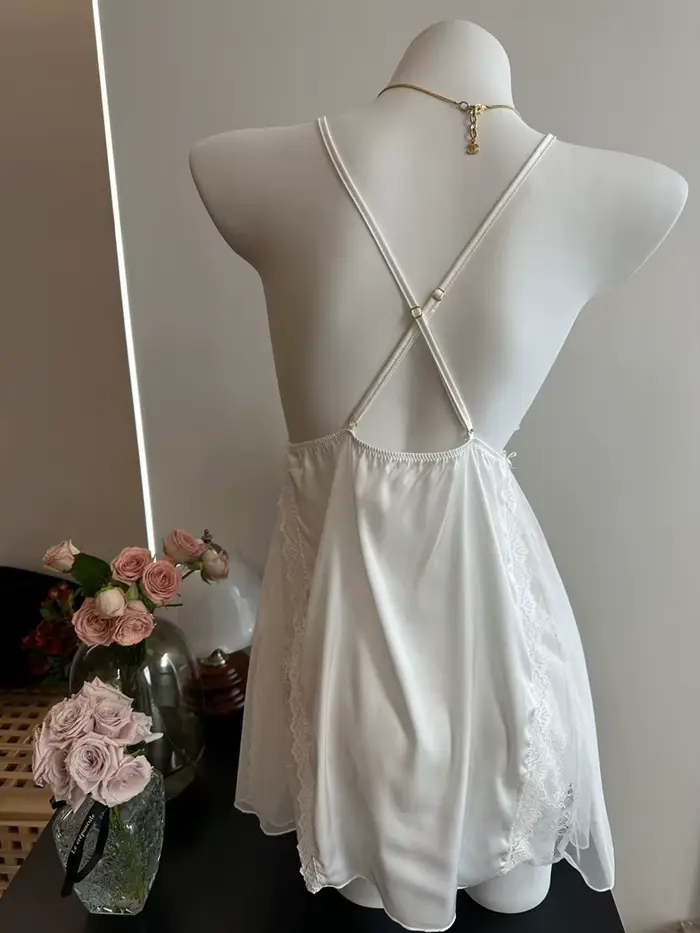 Hodvábna sieťovaná nočná košeľa pre ženy, V-neck, čipka, bez rukávov, elegantná, pre špeciálne príležitosti