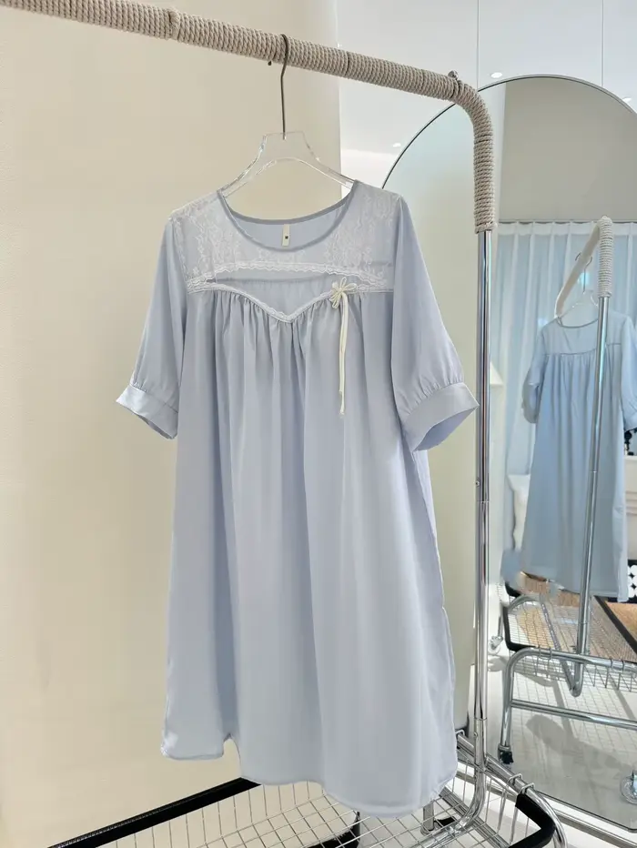 Chemise de nuit en soie glacée, col rond, pour la maison, douce, manches courtes, vêtements de nuit,