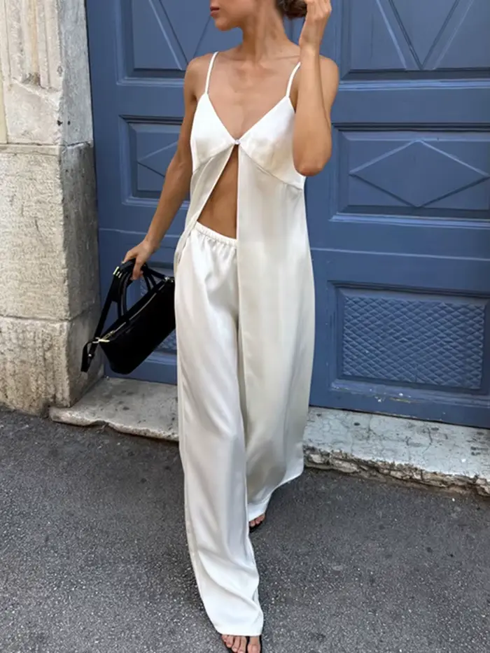 Elegantný dvojdielny set pre ženy: Sexy top s výstrihom do V a rozparkom