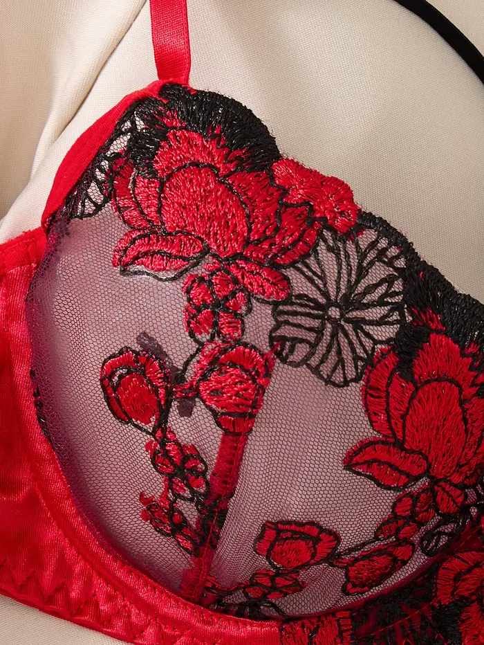 Červený sexy lingerie set s motívom sedmokrásky a pohodlným domácim oblečením ZA825127