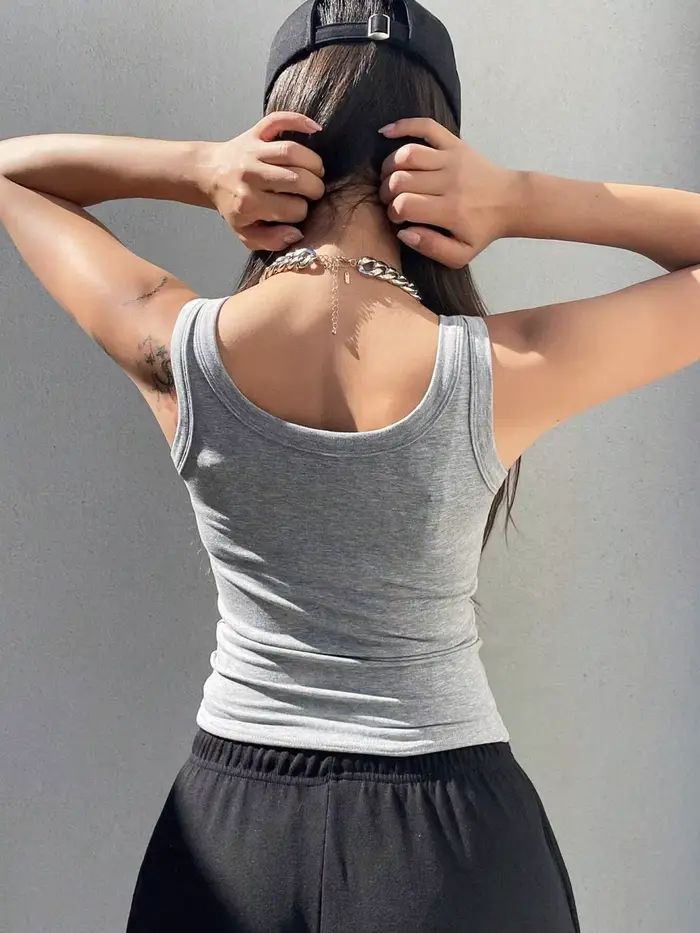 Camisole débardeur doux pour femmes, tenues d'été, débardeur serré et Sexy, chemise inférieure trico