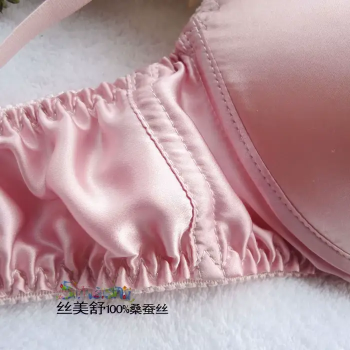 Vaše-sofy hodvábne polstrovaná podprsenka pre pohodlie žien a každodennú eleganciu