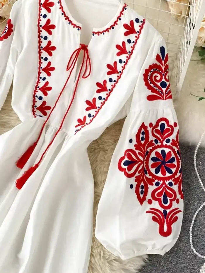 Bohemian vyšívané šaty s lucernou rukávmi pre ženy, elegantné a všestranné, ideálne pre špeciálne príležitosti a každodenný život