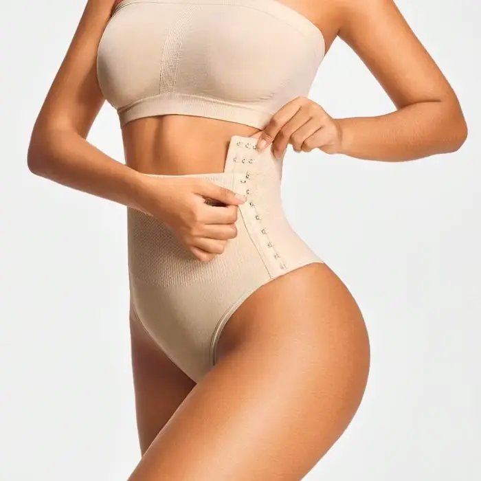 Nohavičky de taille XL en polyamide et elastane avec effet de ventre plat pour femmes occasions spéciales
