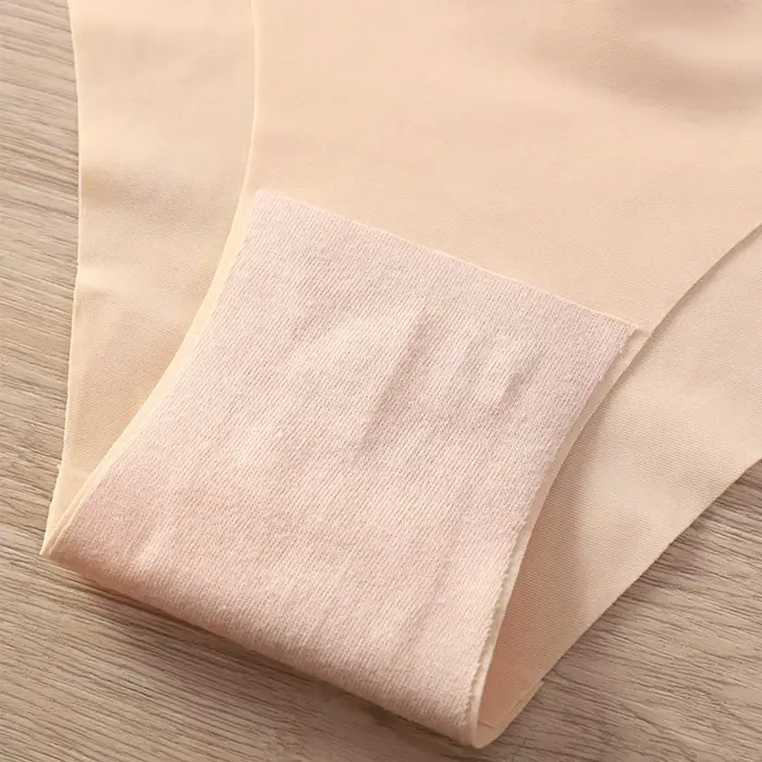 Bezšvové tangá pre ženy