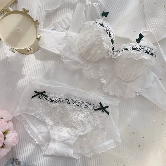 Sexy Lolita podprsenkový set pre malé prsia