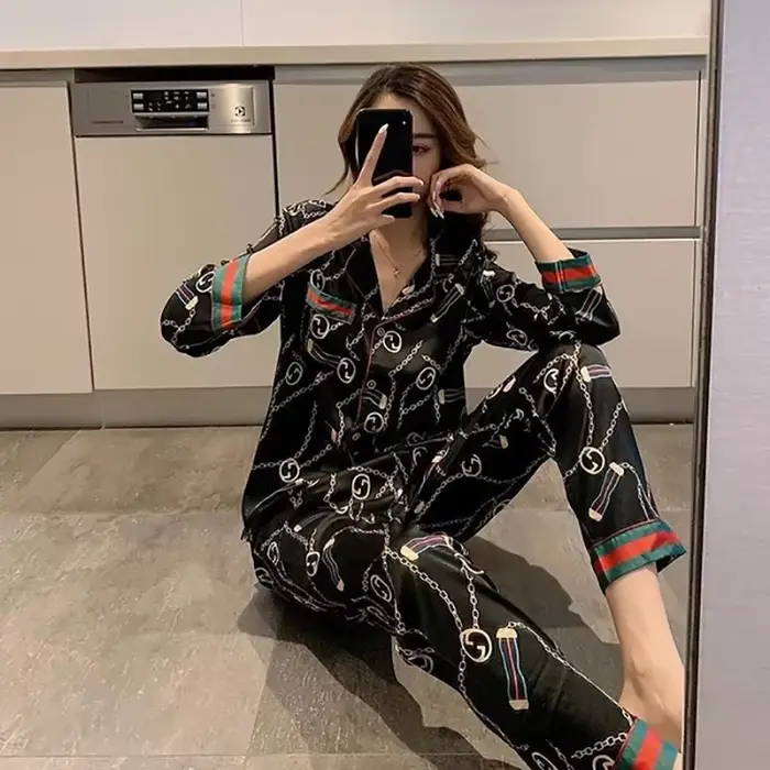 Femmes grande taille pyjamas soie à manches longues école vêtements de détente deux pièces mode sang