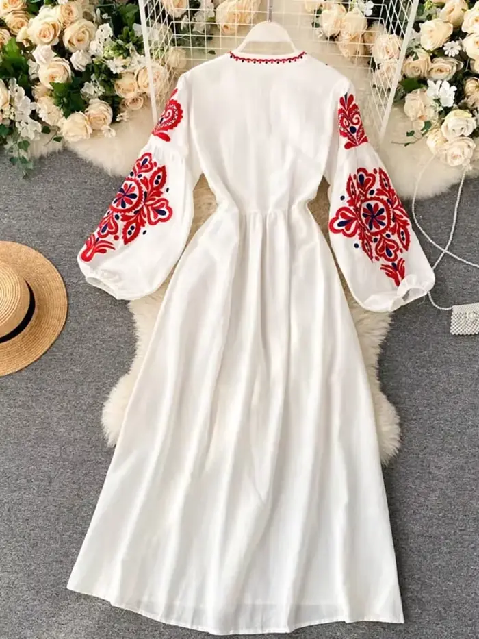 Bohemian vyšívané šaty s lucernou rukávmi pre ženy, elegantné a všestranné, ideálne pre špeciálne príležitosti a každodenný život