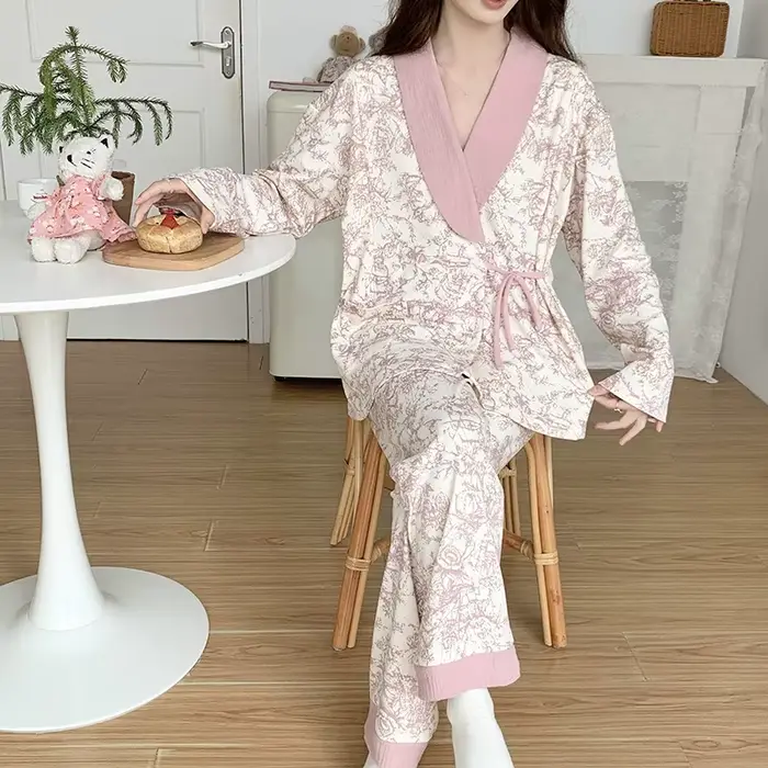 Tehotenské pyžamo z česanej bavlny V-neck pre pohodlie dojčenia a eleganciu ženy všetky ročné obdobia