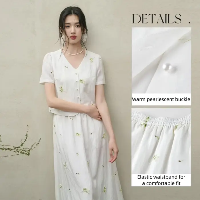 Ensemble deux pièces brodé floral SENTUBILA pour femme, haut court à col en V avec boutons nacrés et