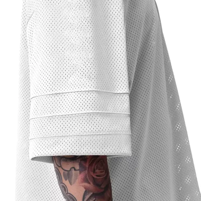 Pánske bežecké tričko oversize so spadnutými ramenami a výstrihom do V