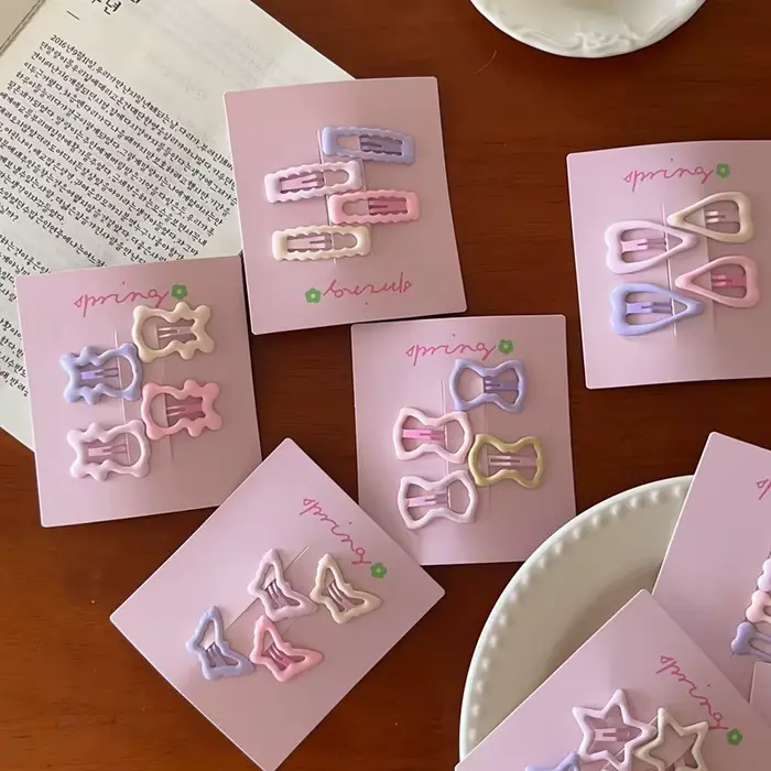 Mini farebné geometrické sponky do vlasov pre dievčatá